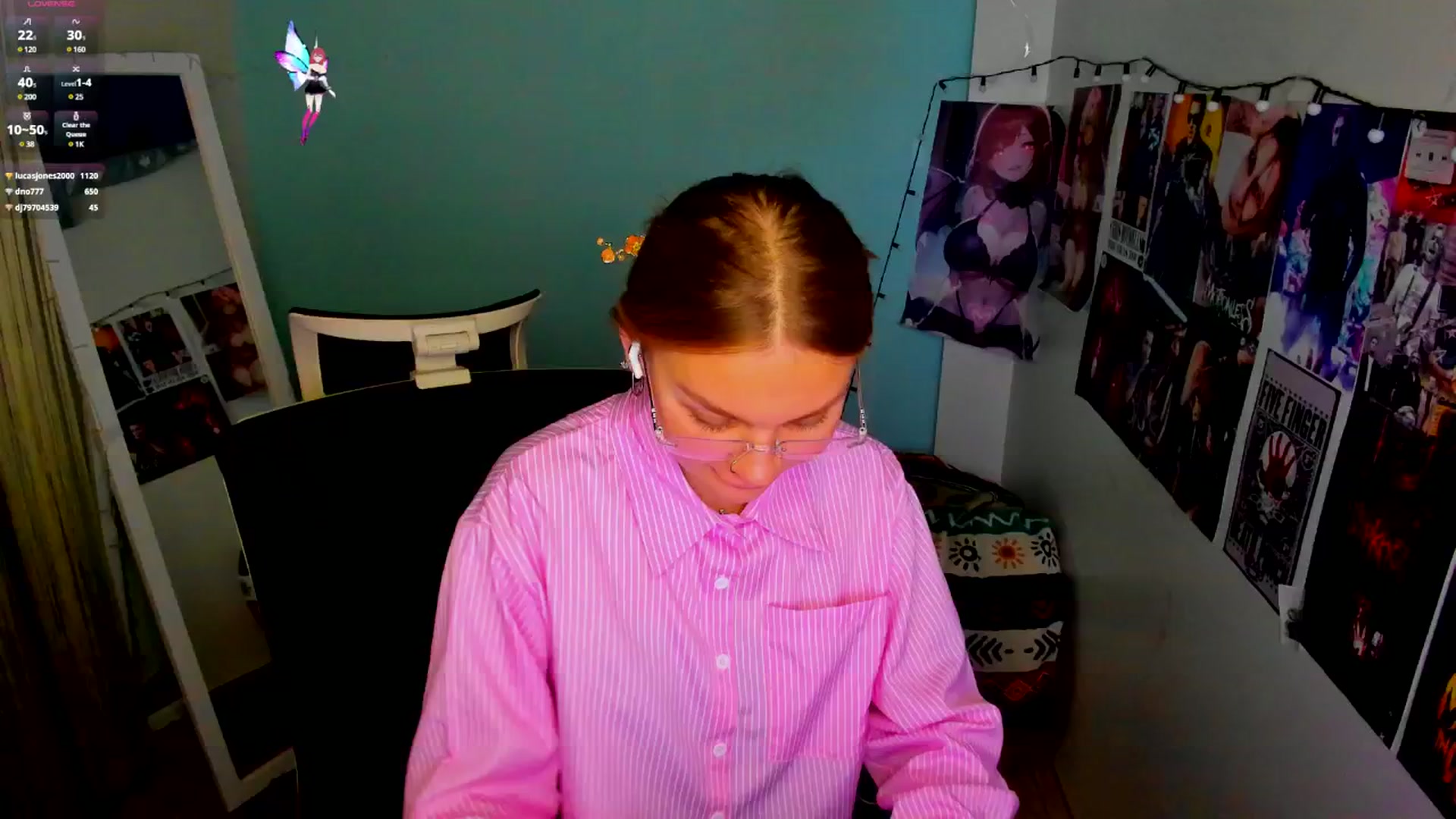 Gallery image thumbnail from Valery_Lovee's myfreecams stream on, 05/18/2025, 11:25 image 9 of 20