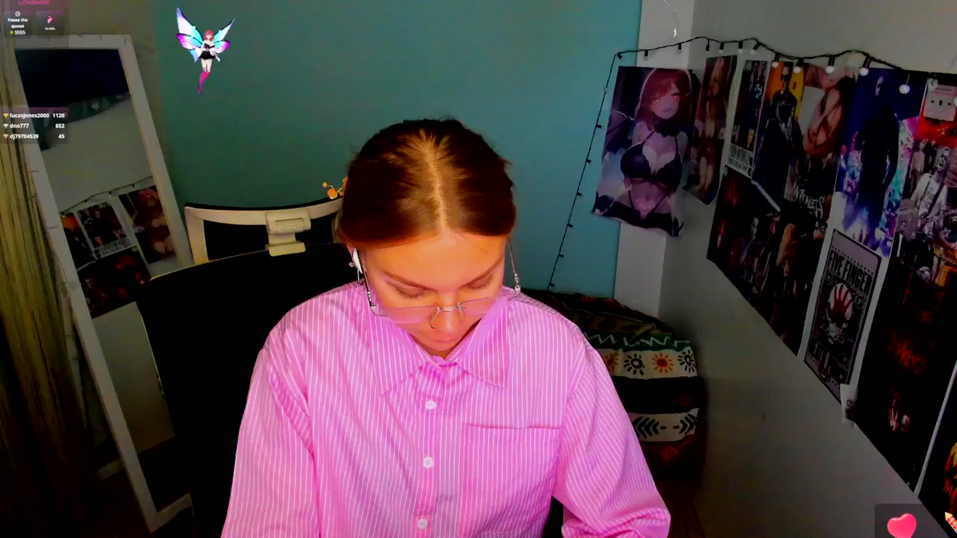 Gallery image thumbnail from Valery_Lovee's myfreecams stream on, 05/18/2025, 11:25 image 15 of 20