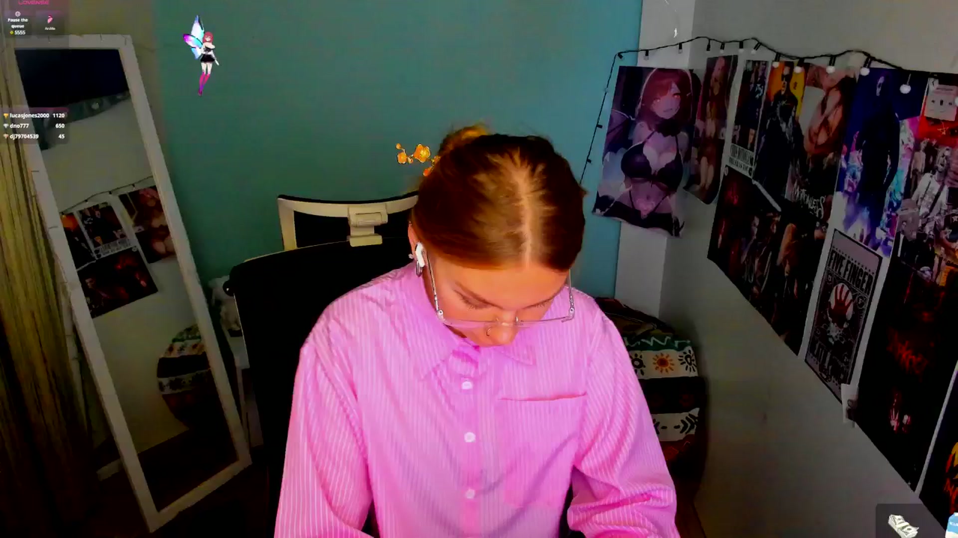 Gallery image thumbnail from Valery_Lovee's myfreecams stream on, 05/18/2025, 11:25 image 2 of 20