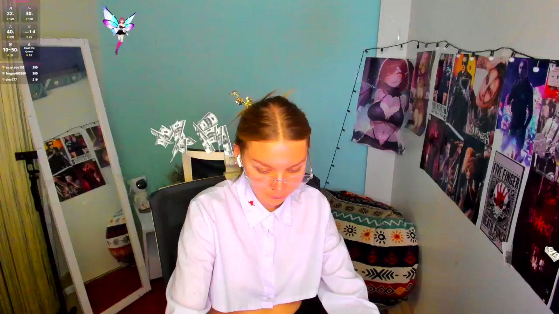 Gallery image thumbnail from Valery_Lovee's myfreecams stream on, 05/19/2025, 10:30 image 15 of 20
