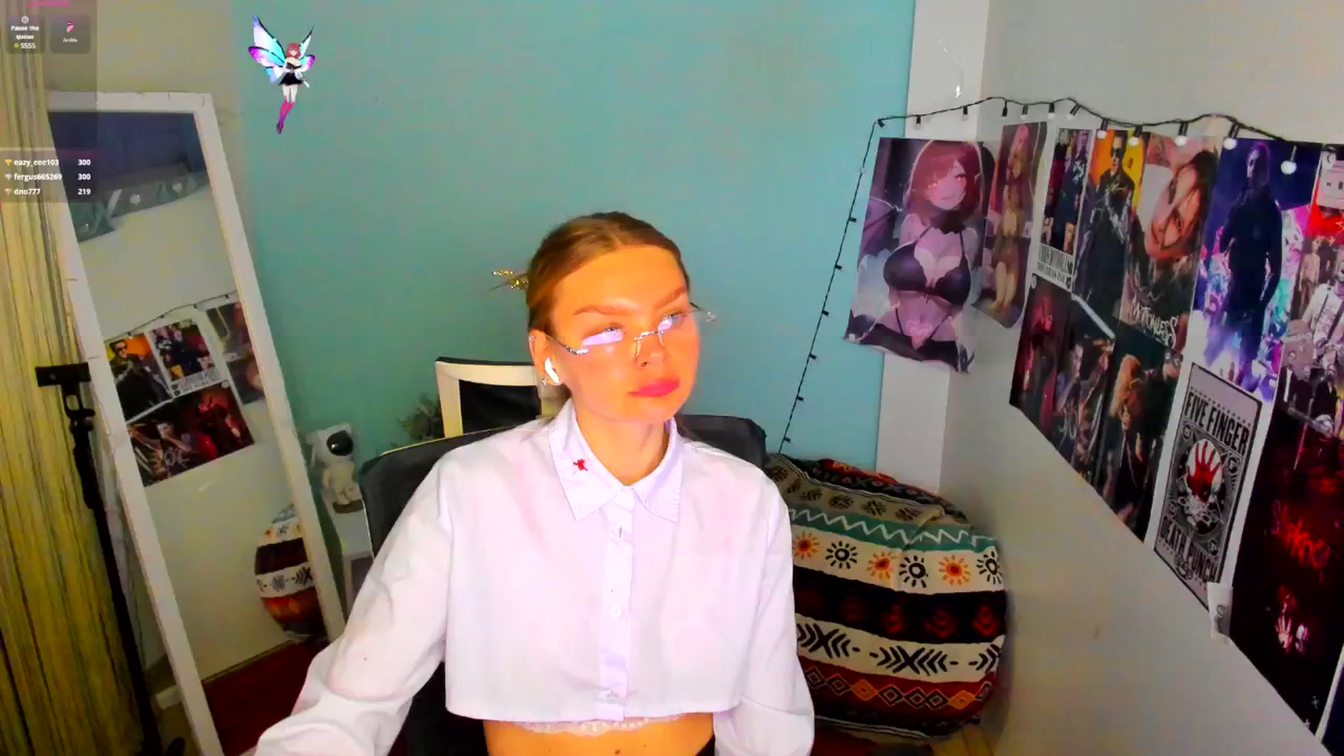 Gallery image thumbnail from Valery_Lovee's myfreecams stream on, 05/19/2025, 10:30 image 13 of 20