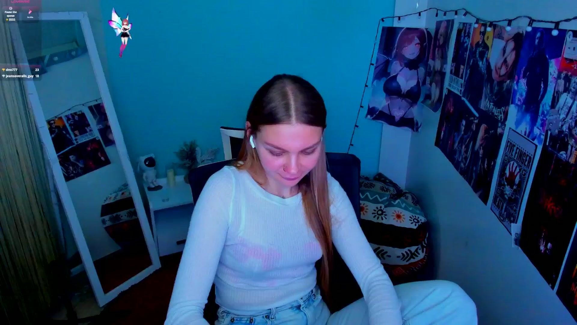Gallery image thumbnail from Valery_Lovee's myfreecams stream on, 05/21/2025, 10:00 image 3 of 20