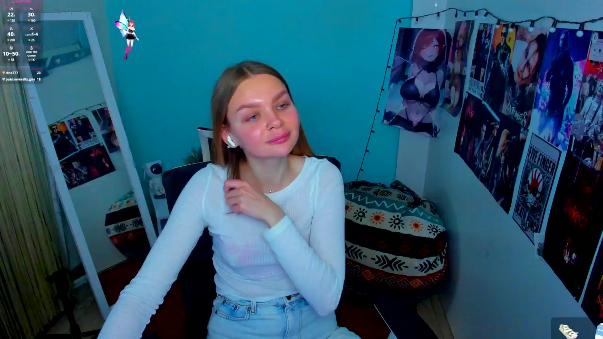 Gallery image thumbnail from Valery_Lovee's myfreecams stream on, 05/21/2025, 10:00 image 13 of 20
