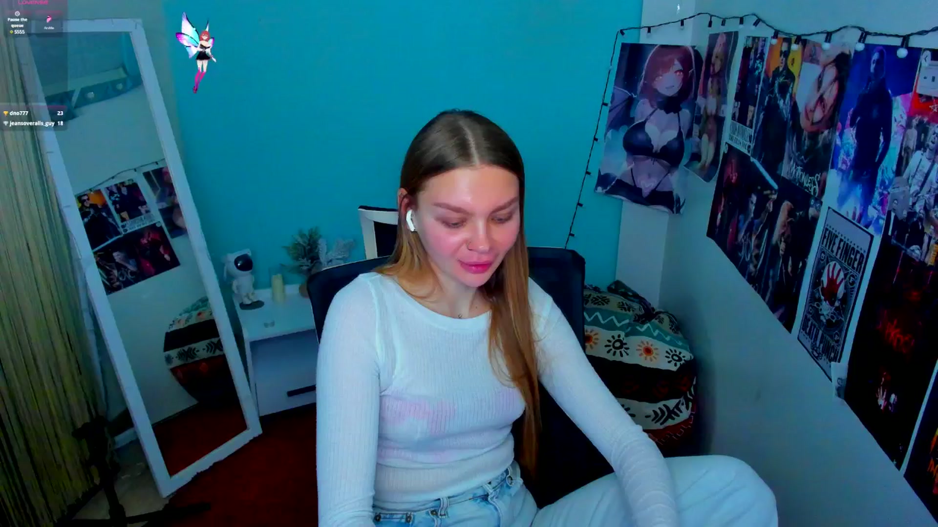 Gallery image thumbnail from Valery_Lovee's myfreecams stream on, 05/21/2025, 10:00 image 4 of 20