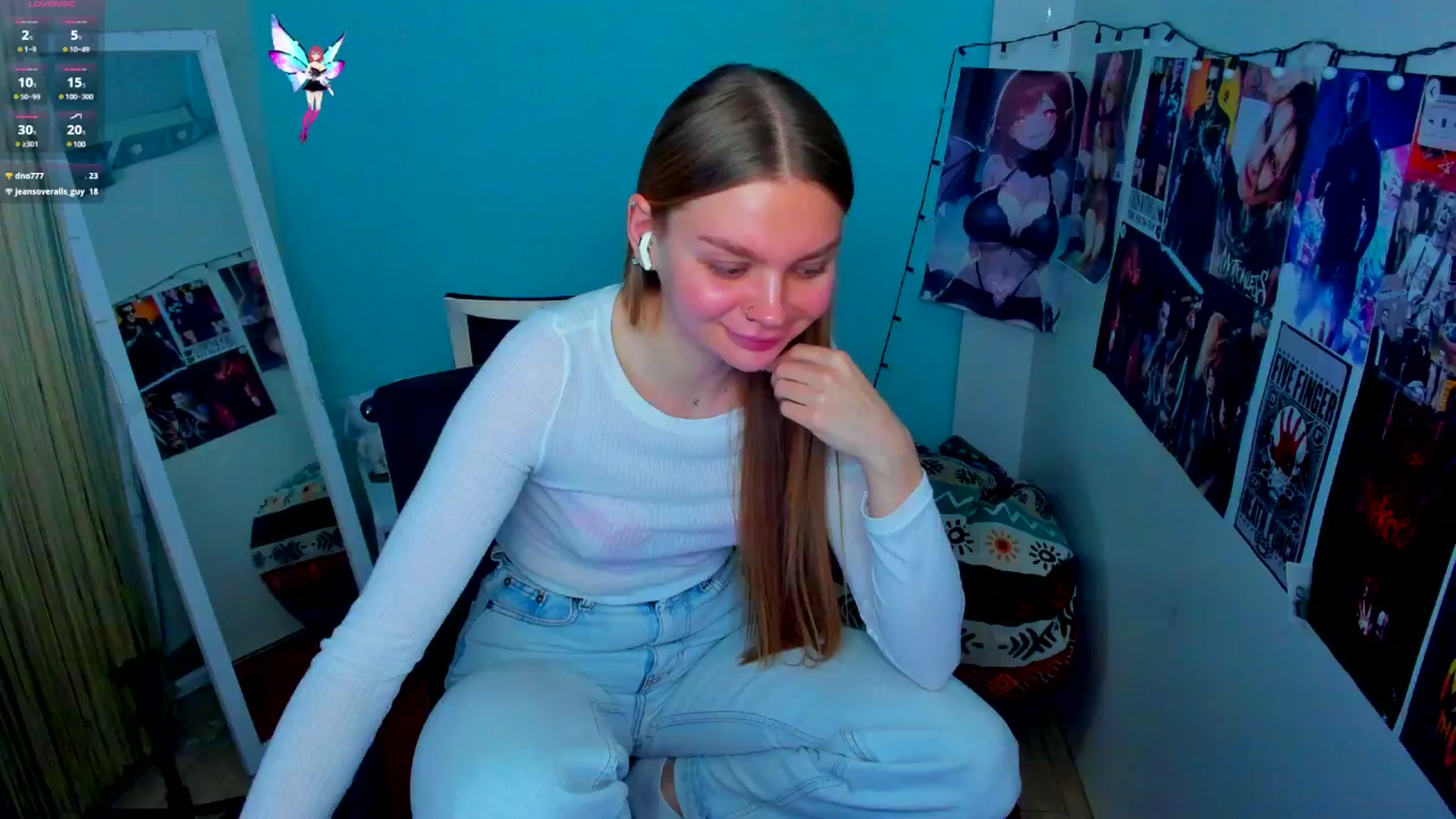 Gallery image thumbnail from Valery_Lovee's myfreecams stream on, 05/21/2025, 11:33 image 13 of 20