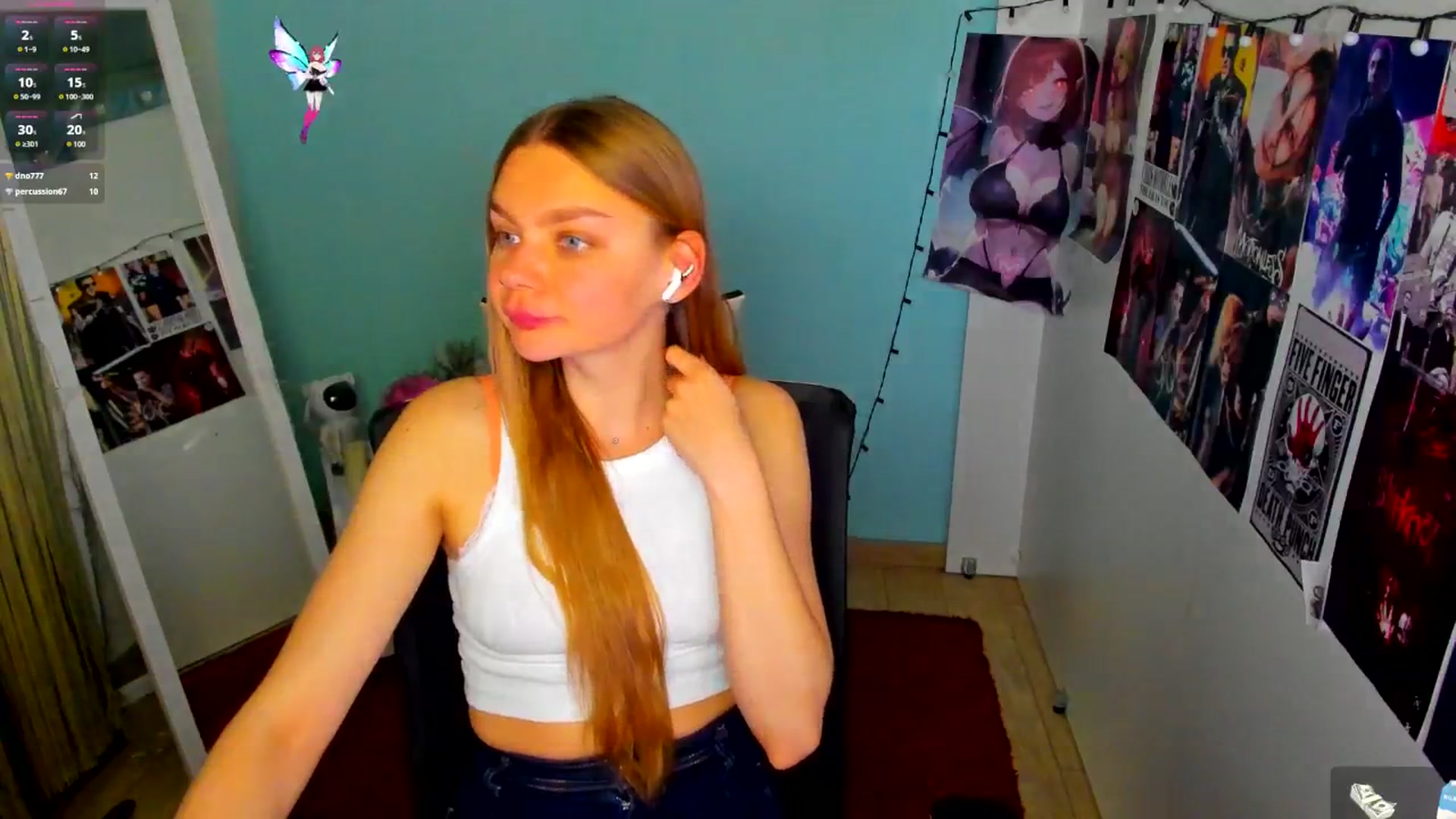 Gallery image thumbnail from Valery_Lovee's myfreecams stream on, 05/28/2025, 10:15 image 17 of 20