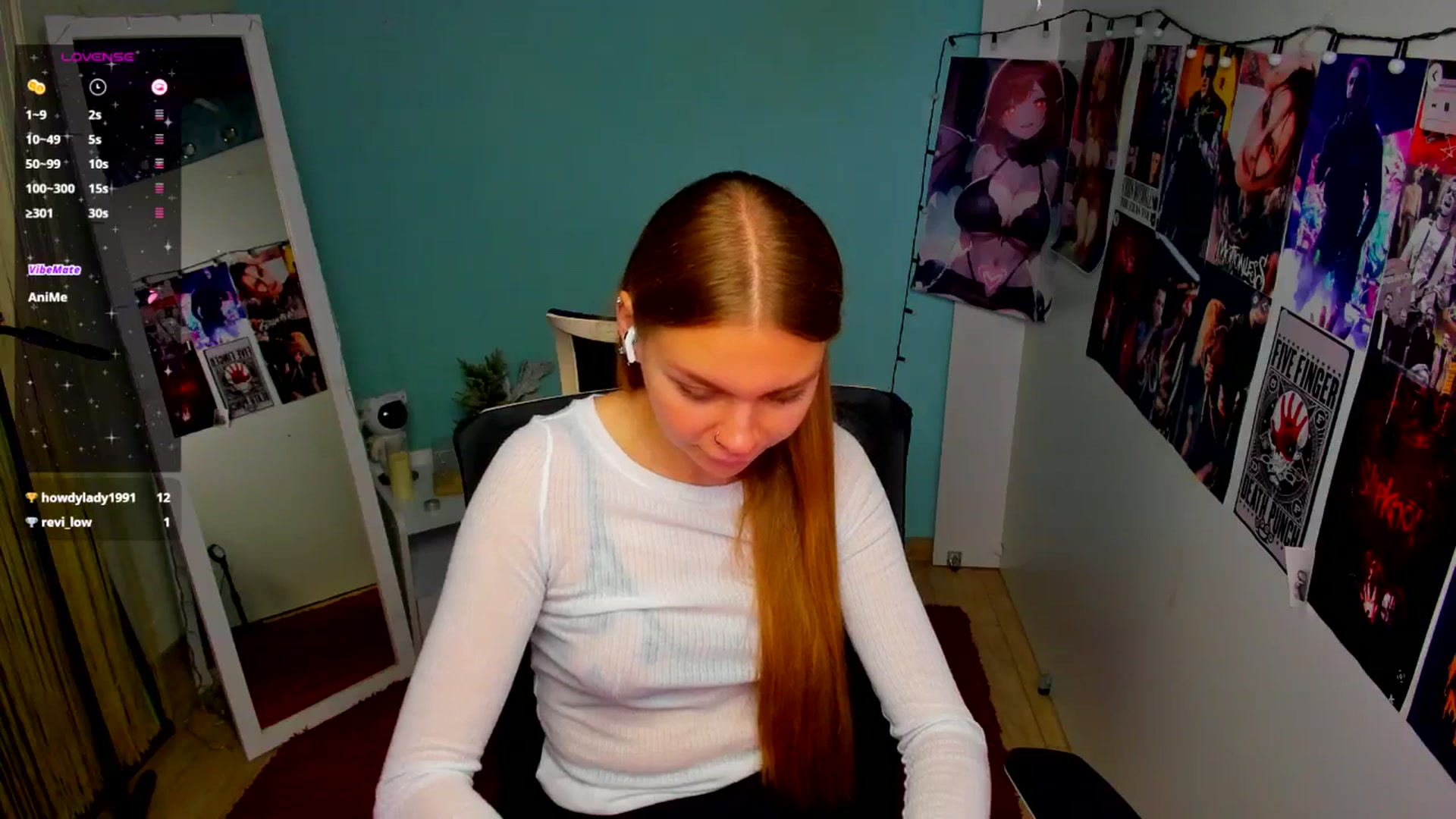 Gallery image thumbnail from Valery_Lovee's myfreecams stream on, 06/09/2025, 08:07 image 4 of 20