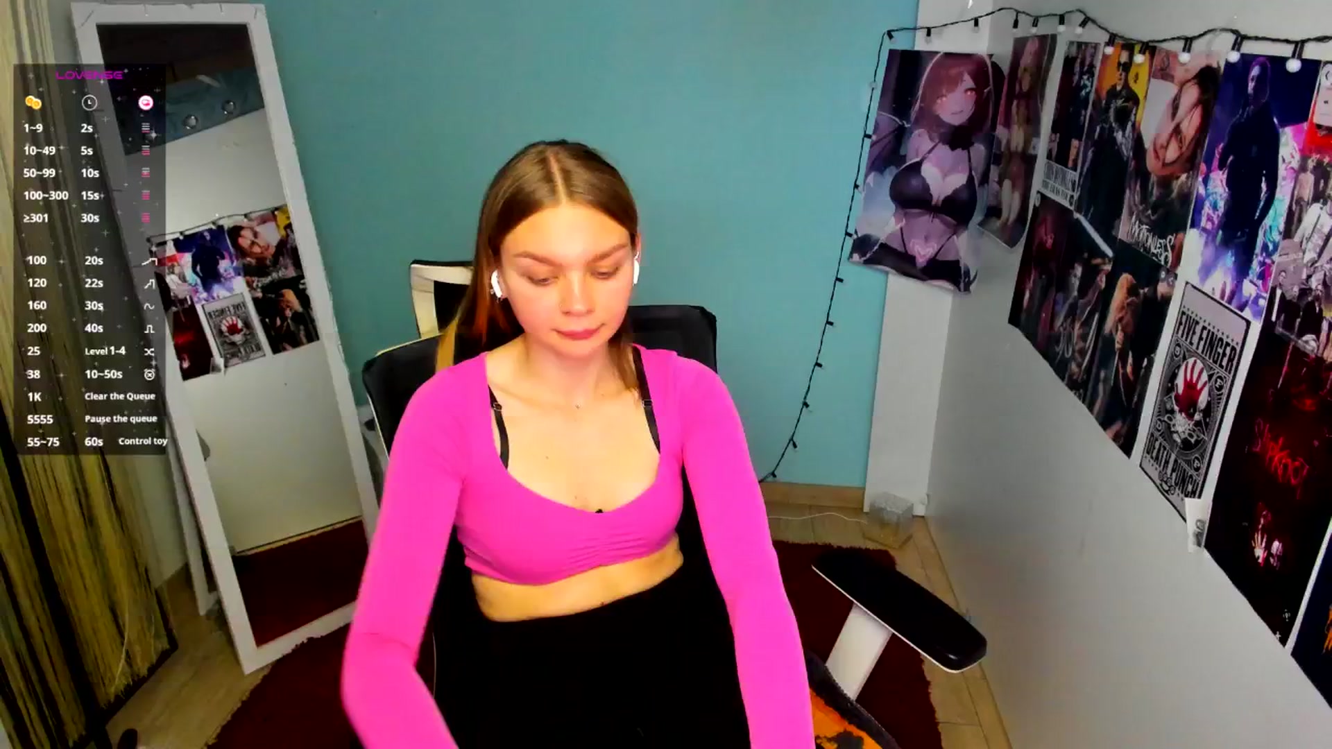 Gallery image thumbnail from Valery_Lovee's myfreecams stream on, 06/13/2025, 11:32 image 19 of 20