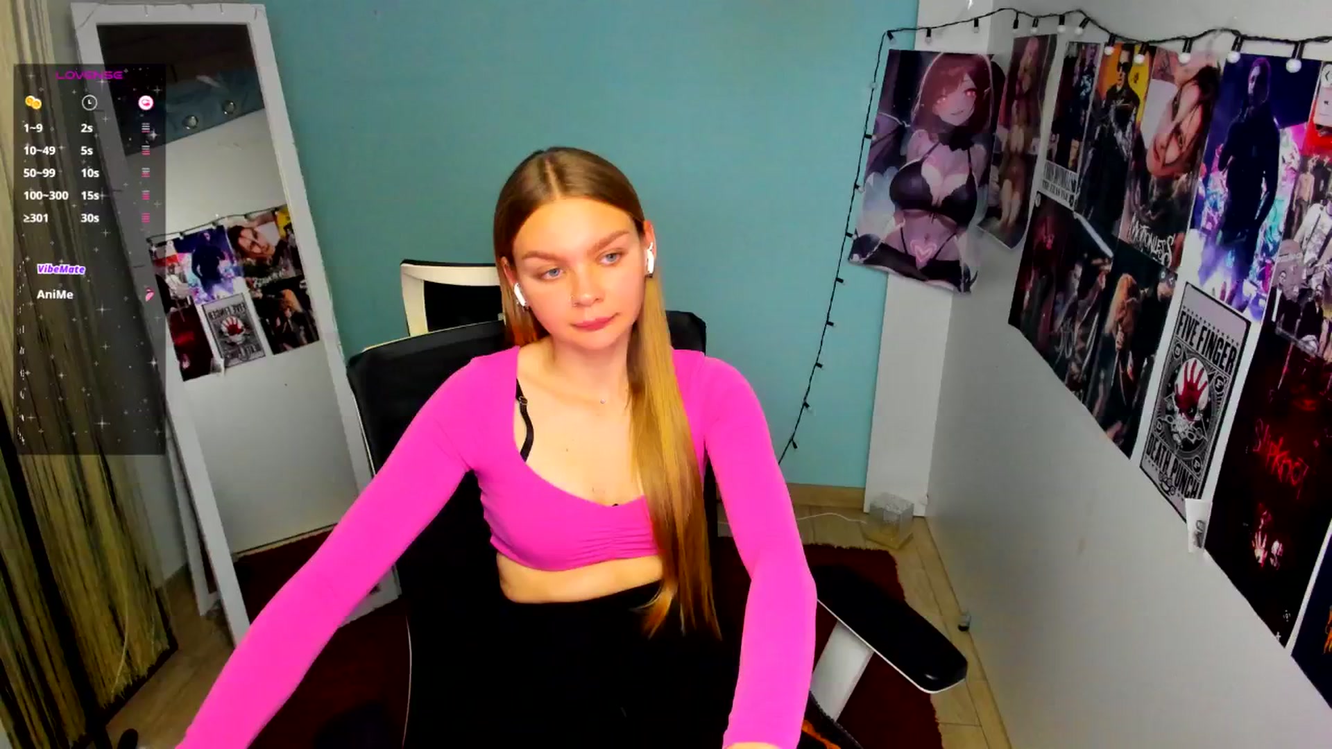 Gallery image thumbnail from Valery_Lovee's myfreecams stream on, 06/13/2025, 11:32 image 14 of 20