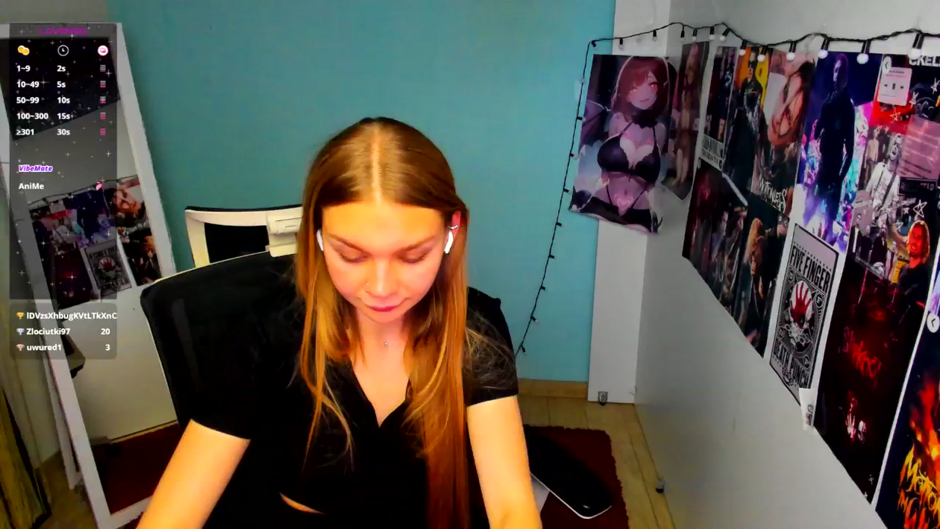 Gallery image thumbnail from Valery_Lovee's myfreecams stream on, 06/16/2025, 11:47 image 15 of 20