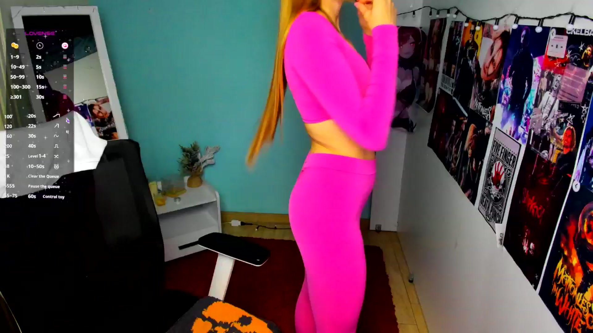 Gallery image thumbnail from Valery_Lovee's myfreecams stream on, 06/17/2025, 11:48 image 5 of 20