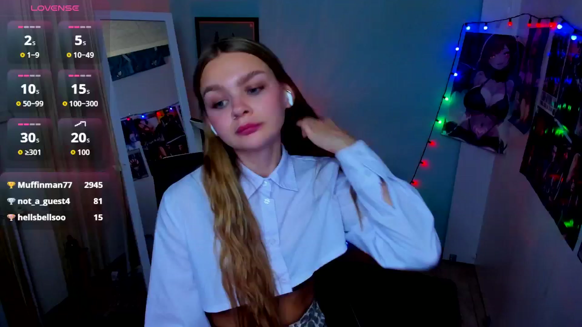 Gallery image thumbnail from Valery_Lovee's myfreecams stream on, 08/25/2025, 10:14 image 8 of 20