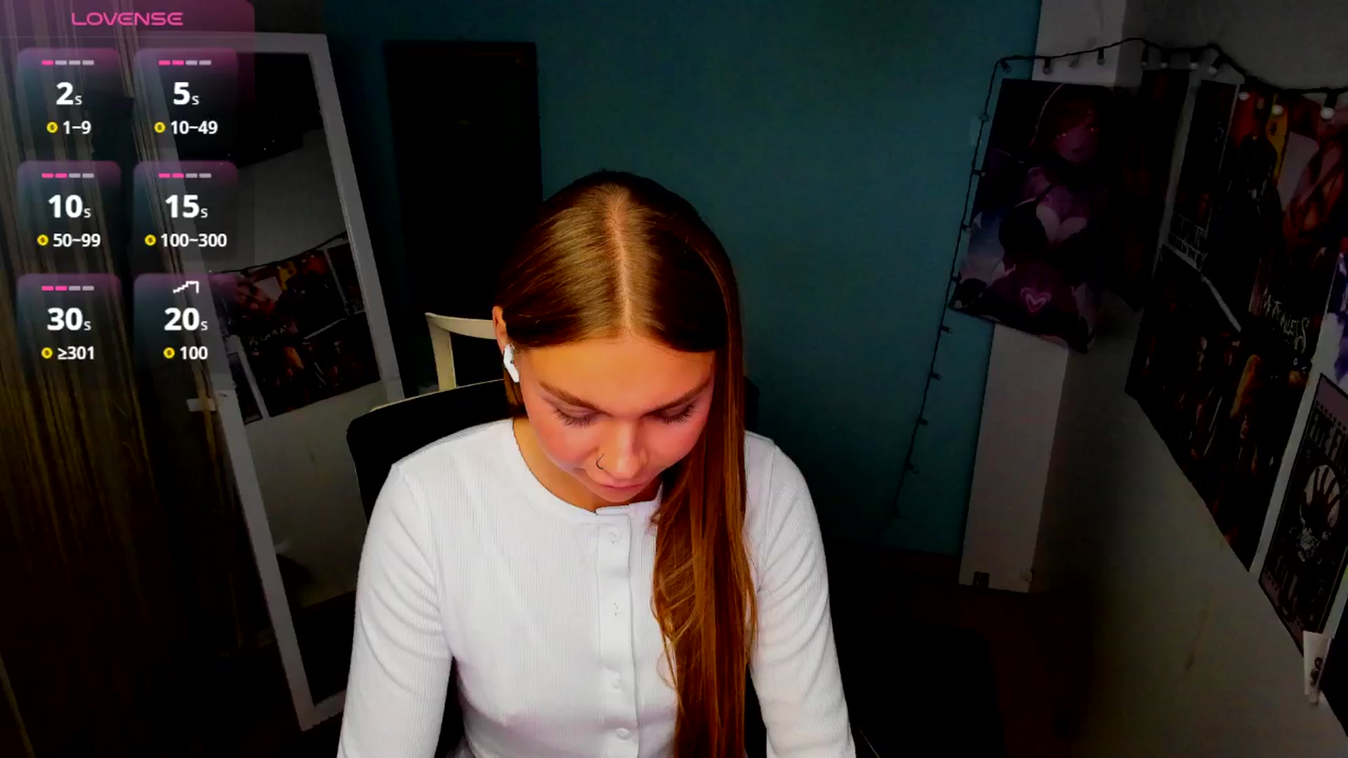 Gallery image thumbnail from Valery_Lovee's myfreecams stream on, 09/07/2025, 11:27 image 2 of 20