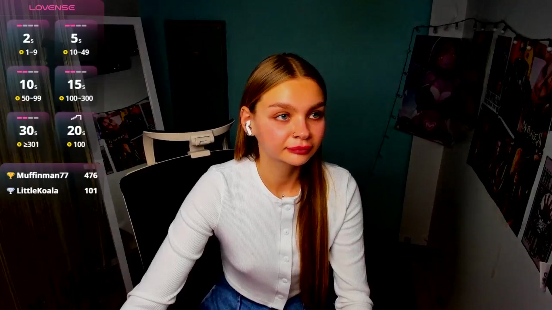Gallery image thumbnail from Valery_Lovee's myfreecams stream on, 09/08/2025, 09:02 image 16 of 20