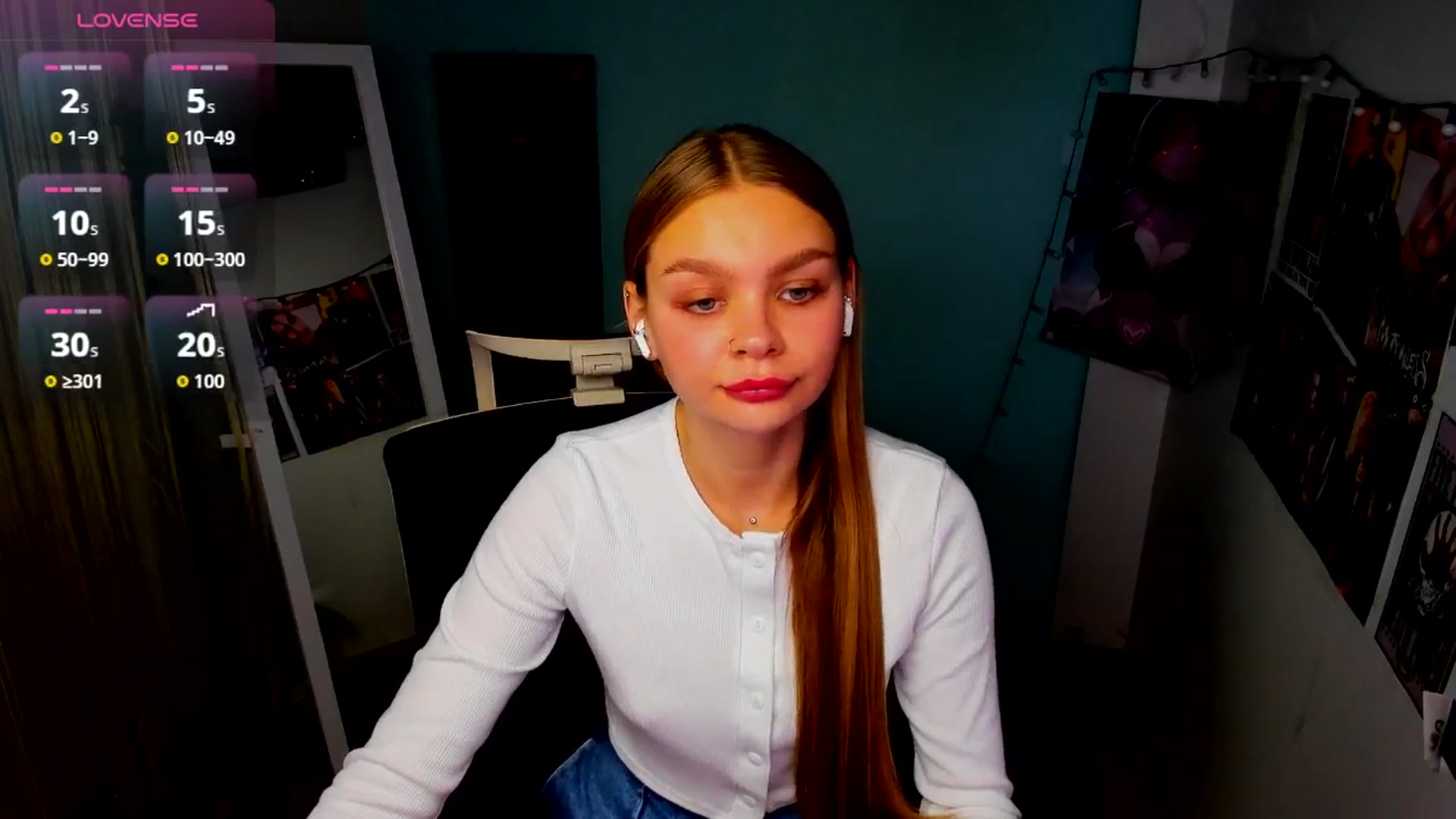 Gallery image thumbnail from Valery_Lovee's myfreecams stream on, 09/08/2025, 09:02 image 9 of 20