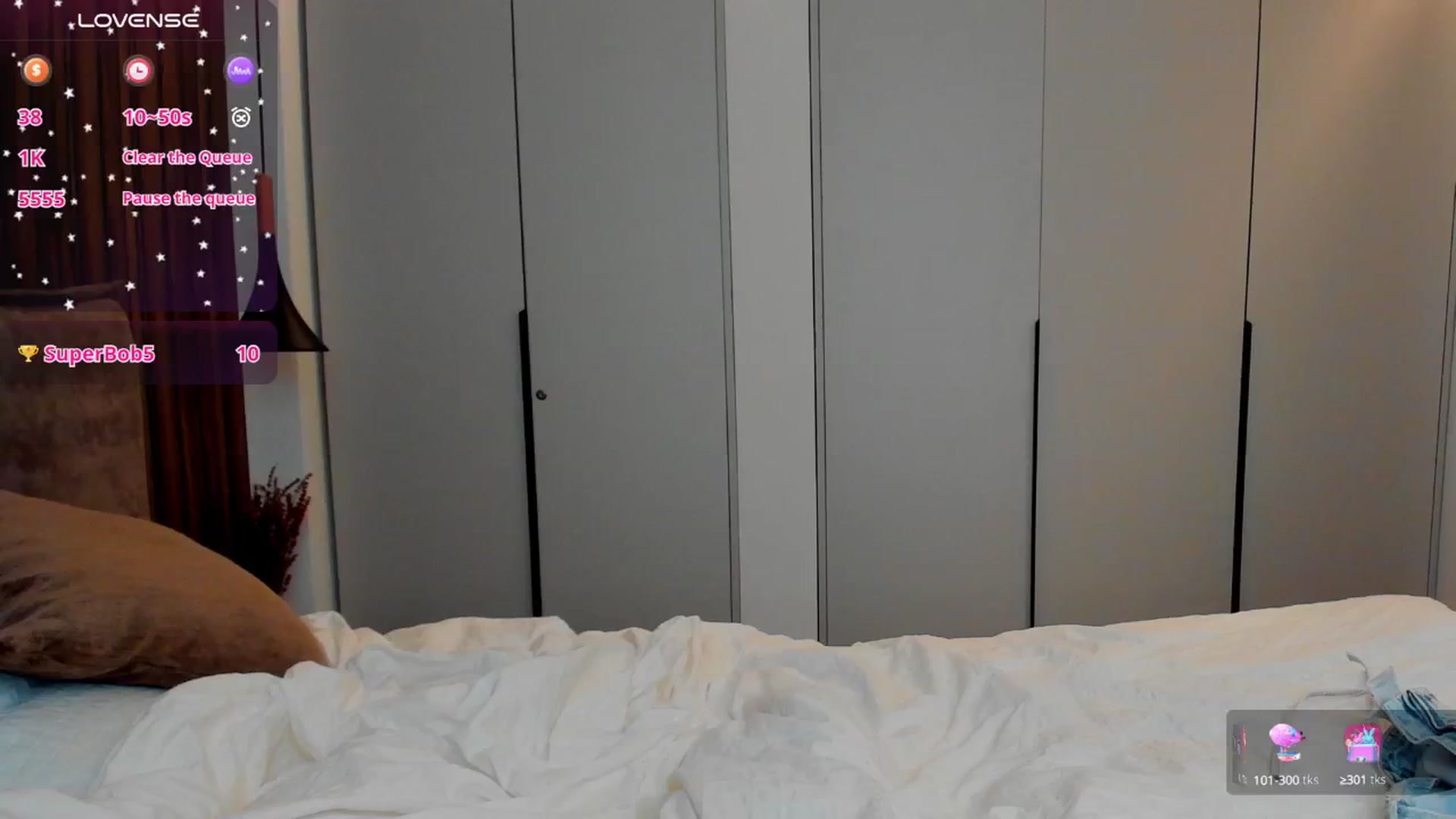Gallery image thumbnail from Valery_Lovee's myfreecams stream on, 09/19/2025, 08:50 image 3 of 20