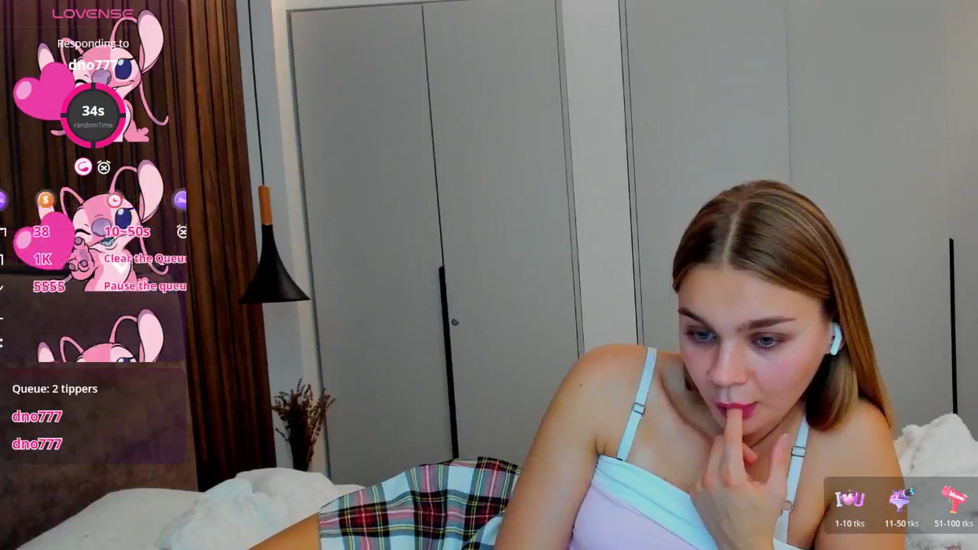 Gallery image thumbnail from Valery_Lovee's myfreecams stream on, 10/26/2025, 12:34 image 4 of 20
