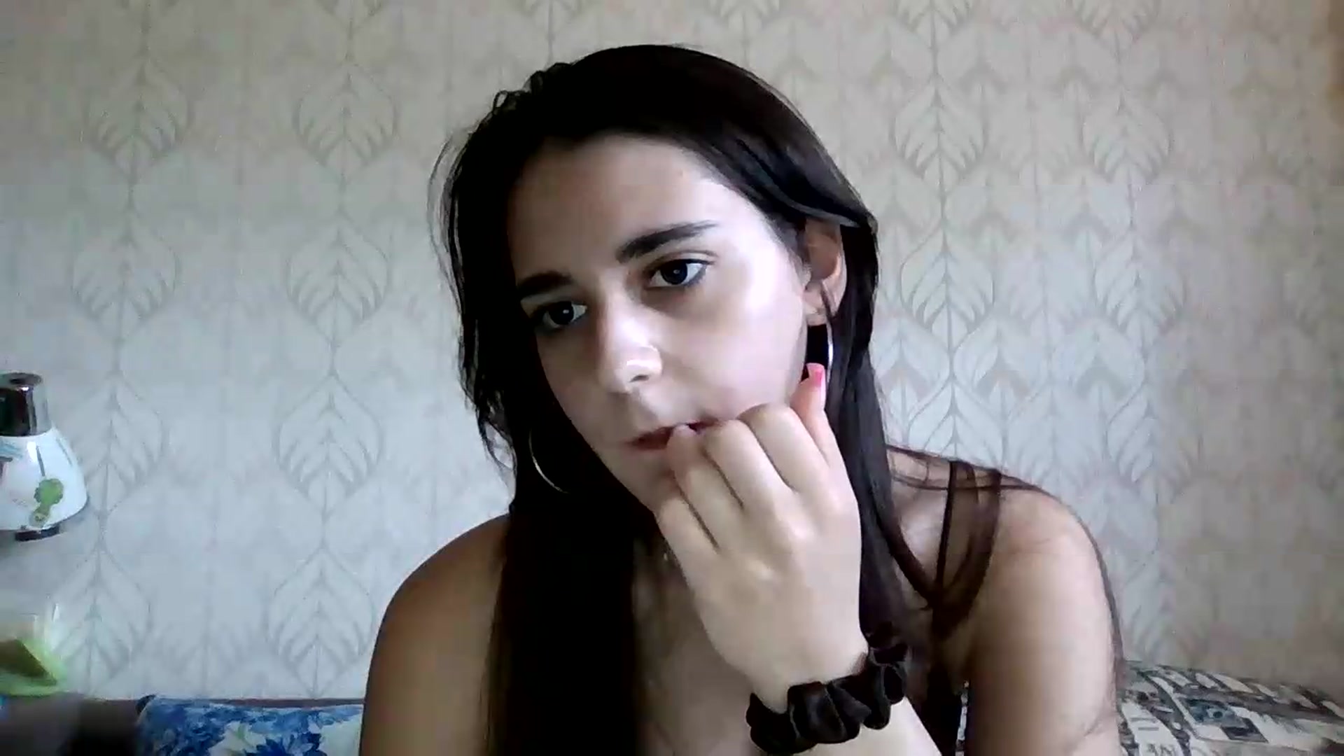 Gallery image thumbnail from ValessiaMoon's myfreecams stream on, 06/20/2026, 12:25 image 16 of 20