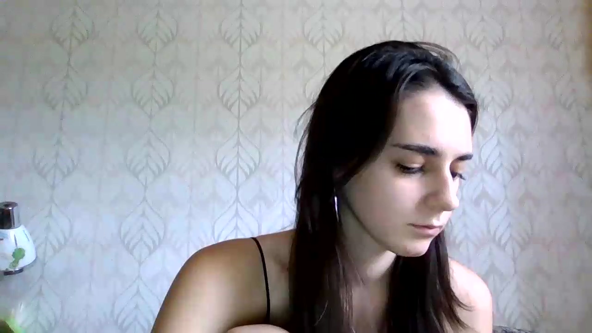 Gallery image thumbnail from ValessiaMoon's myfreecams stream on, 06/20/2026, 12:25 image 7 of 20