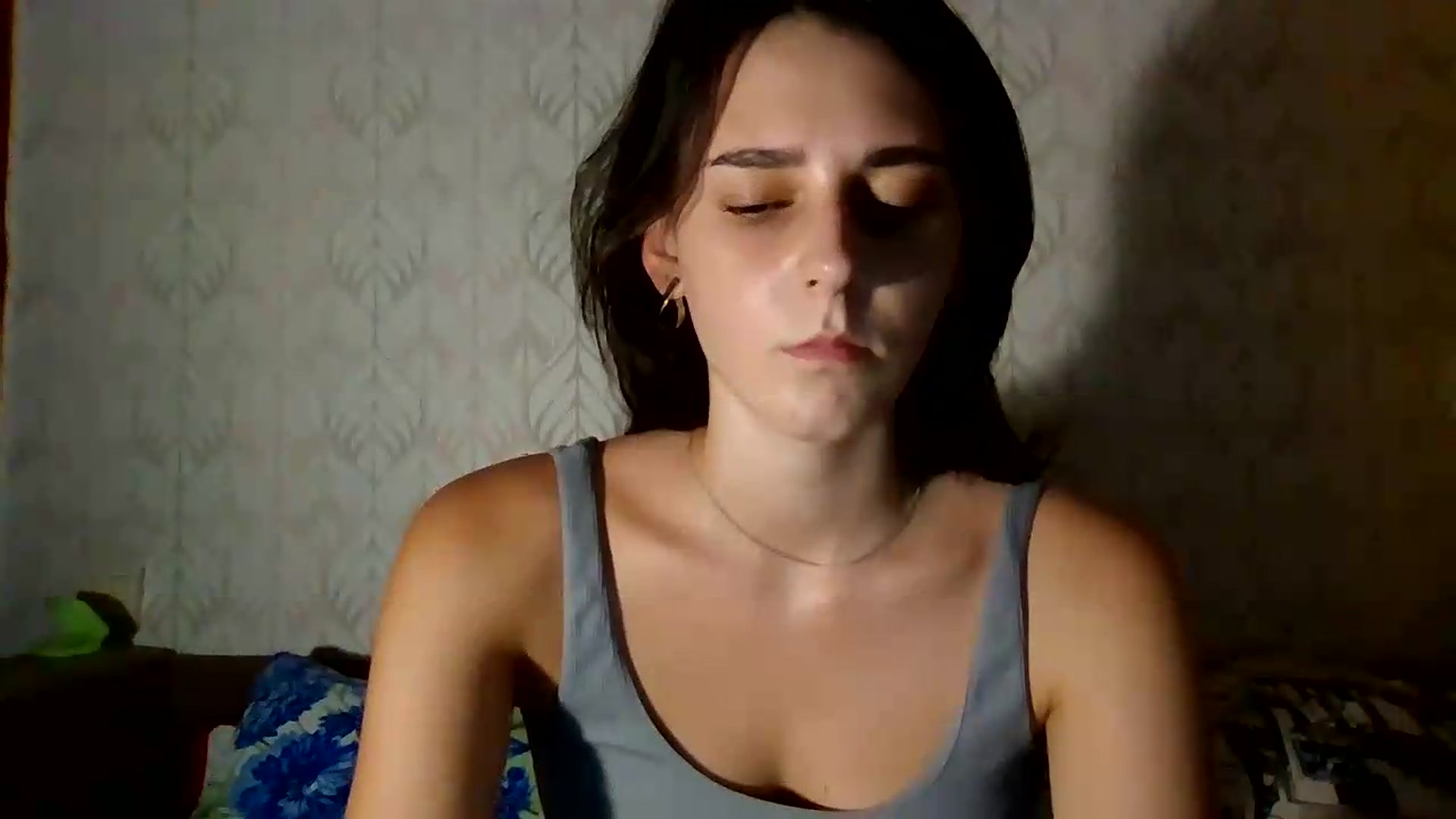Gallery image thumbnail from ValessiaMoon's myfreecams stream on, 06/30/2026, 21:10 image 18 of 20