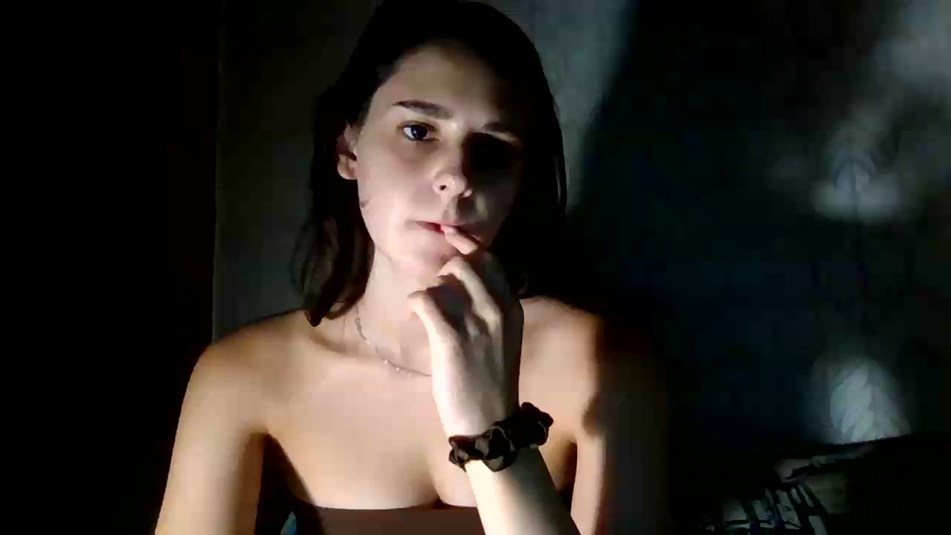 Gallery image thumbnail from ValessiaMoon's myfreecams stream on, 07/02/2026, 22:14 image 16 of 20