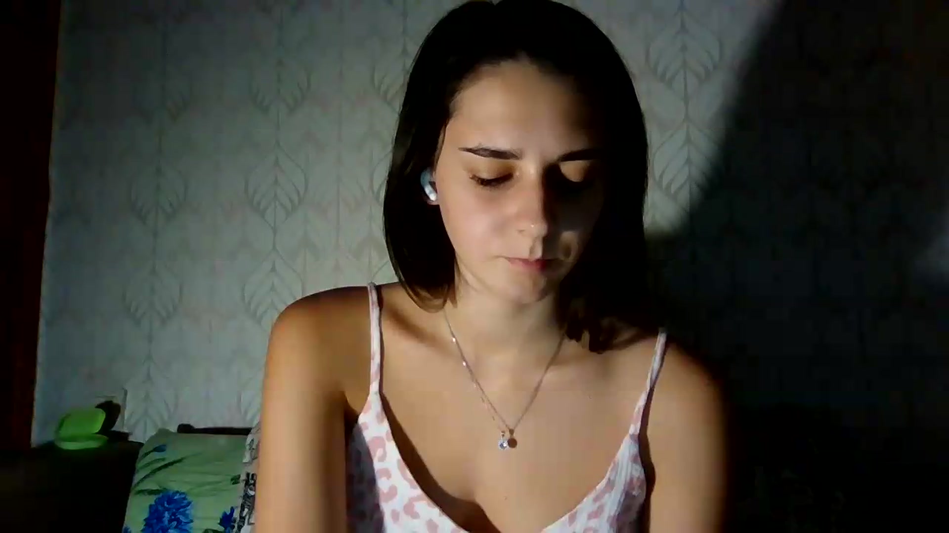Gallery image thumbnail from ValessiaMoon's myfreecams stream on, 07/13/2026, 20:45 image 16 of 20