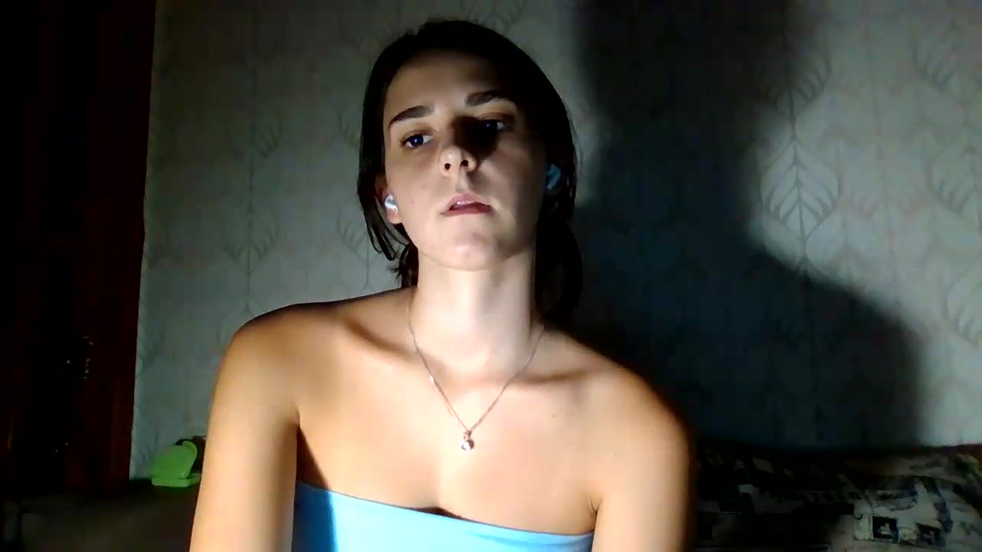 Gallery image thumbnail from ValessiaMoon's myfreecams stream on, 07/21/2026, 21:48 image 19 of 20