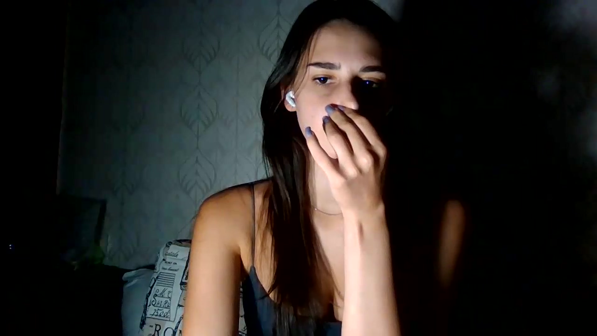 Gallery image thumbnail from ValessiaMoon's myfreecams stream on, 07/26/2026, 22:04 image 7 of 20