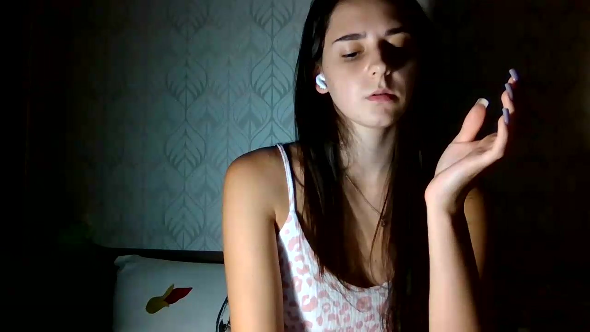 Gallery image thumbnail from ValessiaMoon's myfreecams stream on, 07/28/2026, 22:01 image 14 of 20