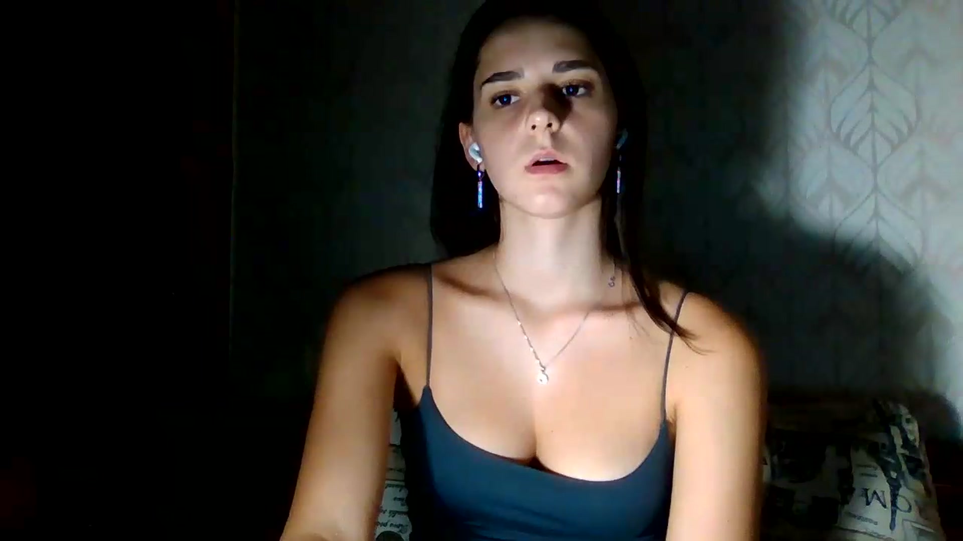 Gallery image thumbnail from ValessiaMoon's myfreecams stream on, 07/29/2026, 21:17 image 9 of 20