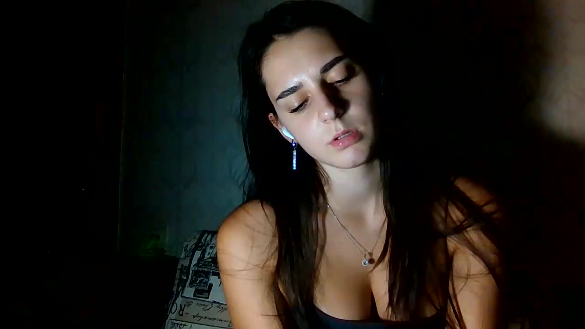 Gallery image thumbnail from ValessiaMoon's myfreecams stream on, 07/29/2026, 22:02 image 13 of 20