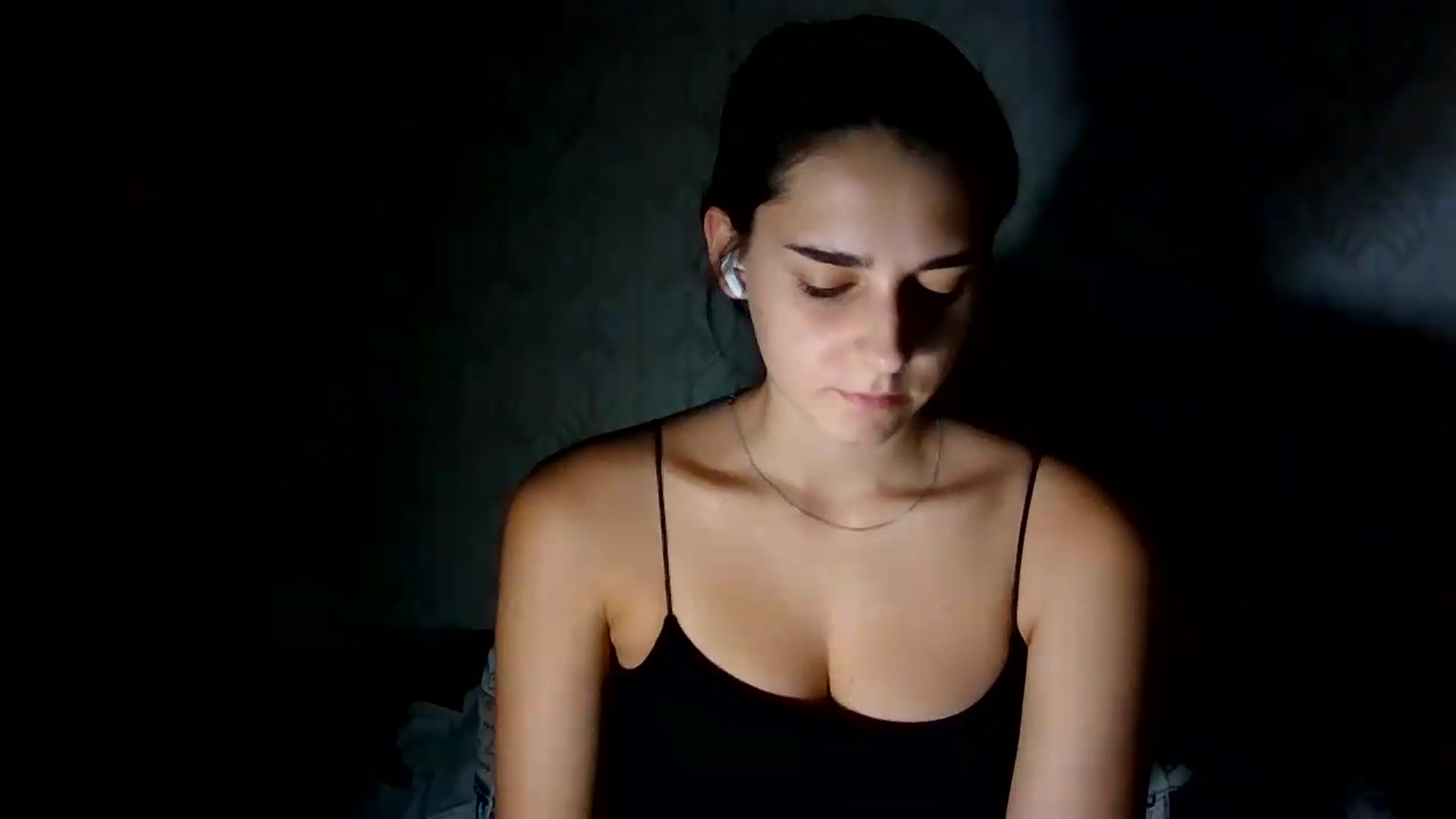 Gallery image thumbnail from ValessiaMoon's myfreecams stream on, 07/30/2026, 21:12 image 11 of 20