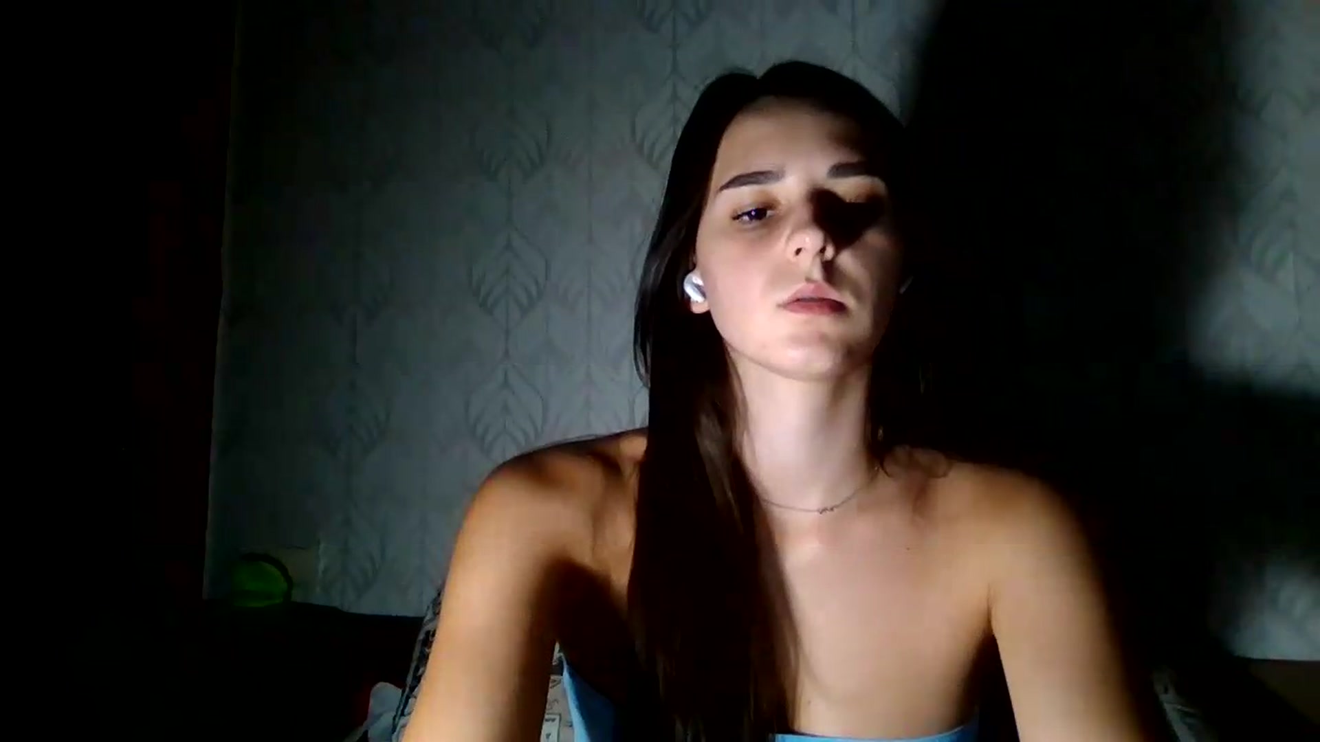 Gallery image thumbnail from ValessiaMoon's myfreecams stream on, 07/31/2026, 21:13 image 15 of 20