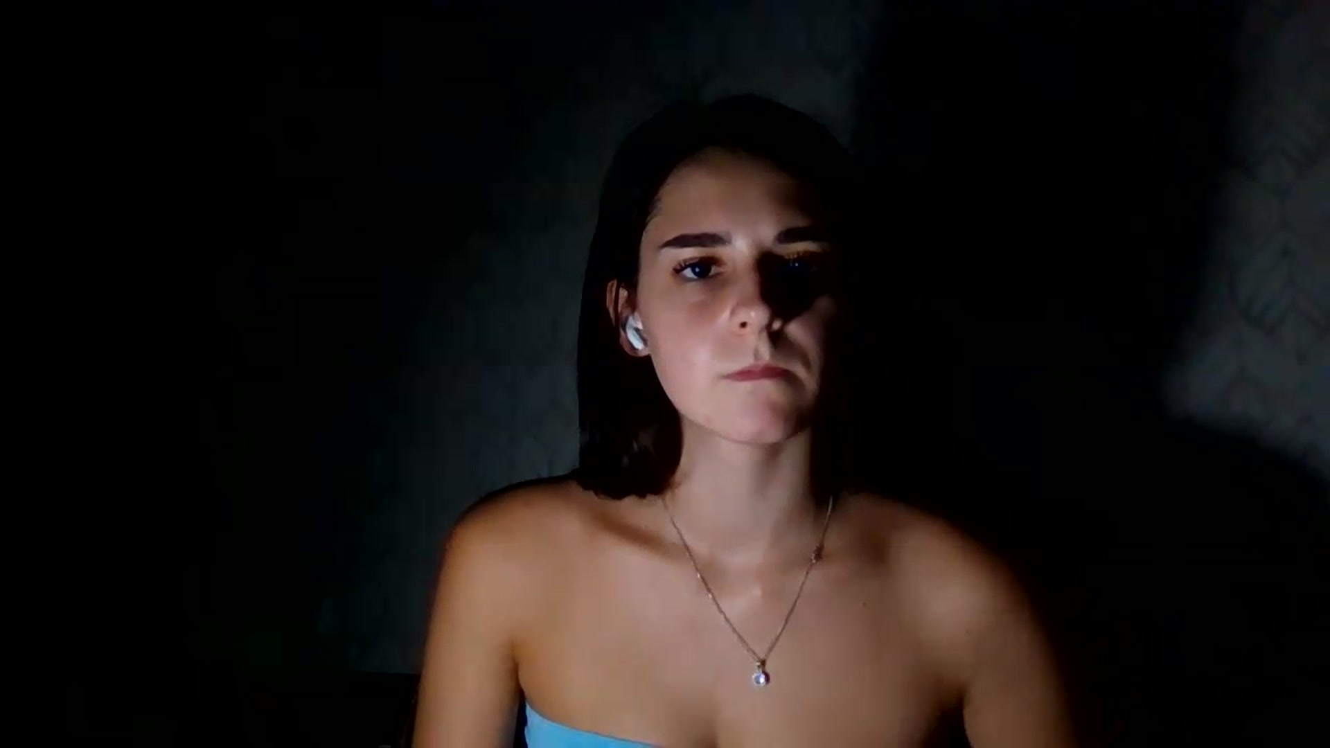 Gallery image thumbnail from ValessiaMoon's myfreecams stream on, 07/31/2026, 22:03 image 12 of 20