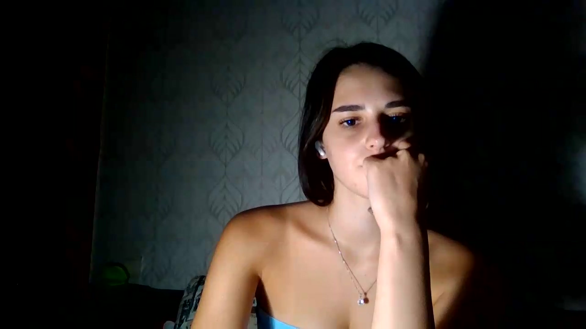 Gallery image thumbnail from ValessiaMoon's myfreecams stream on, 07/31/2026, 22:03 image 10 of 20
