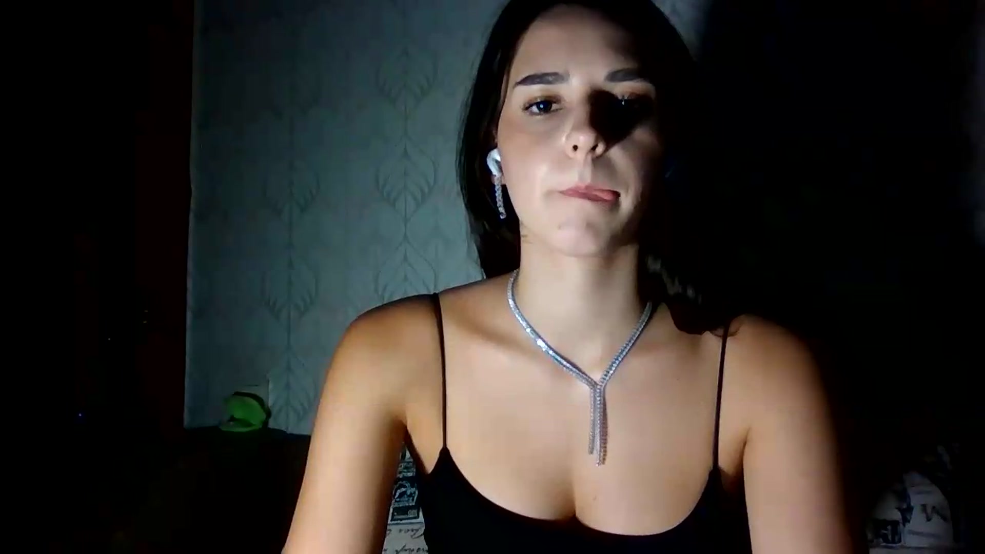Gallery image thumbnail from ValessiaMoon's myfreecams stream on, 08/02/2026, 21:34 image 18 of 20