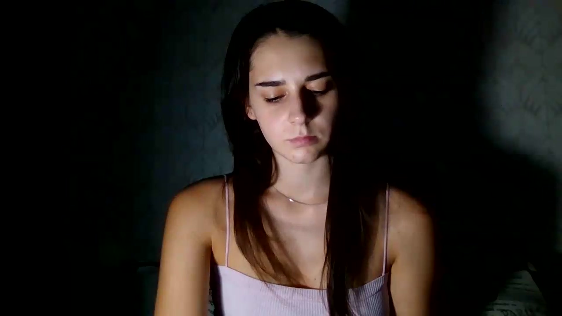 Gallery image thumbnail from ValessiaMoon's myfreecams stream on, 08/05/2026, 19:35 image 14 of 20