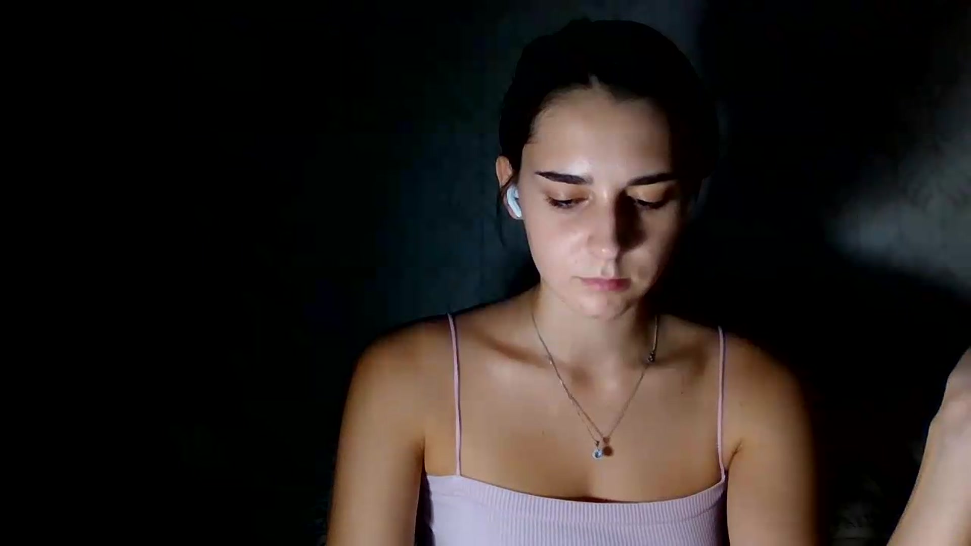 Gallery image thumbnail from ValessiaMoon's myfreecams stream on, 08/05/2026, 21:15 image 16 of 20