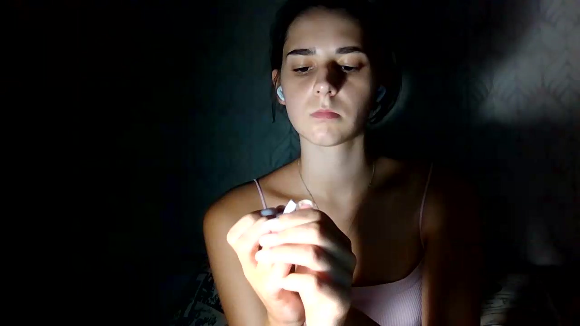 Gallery image thumbnail from ValessiaMoon's myfreecams stream on, 08/05/2026, 22:17 image 15 of 20