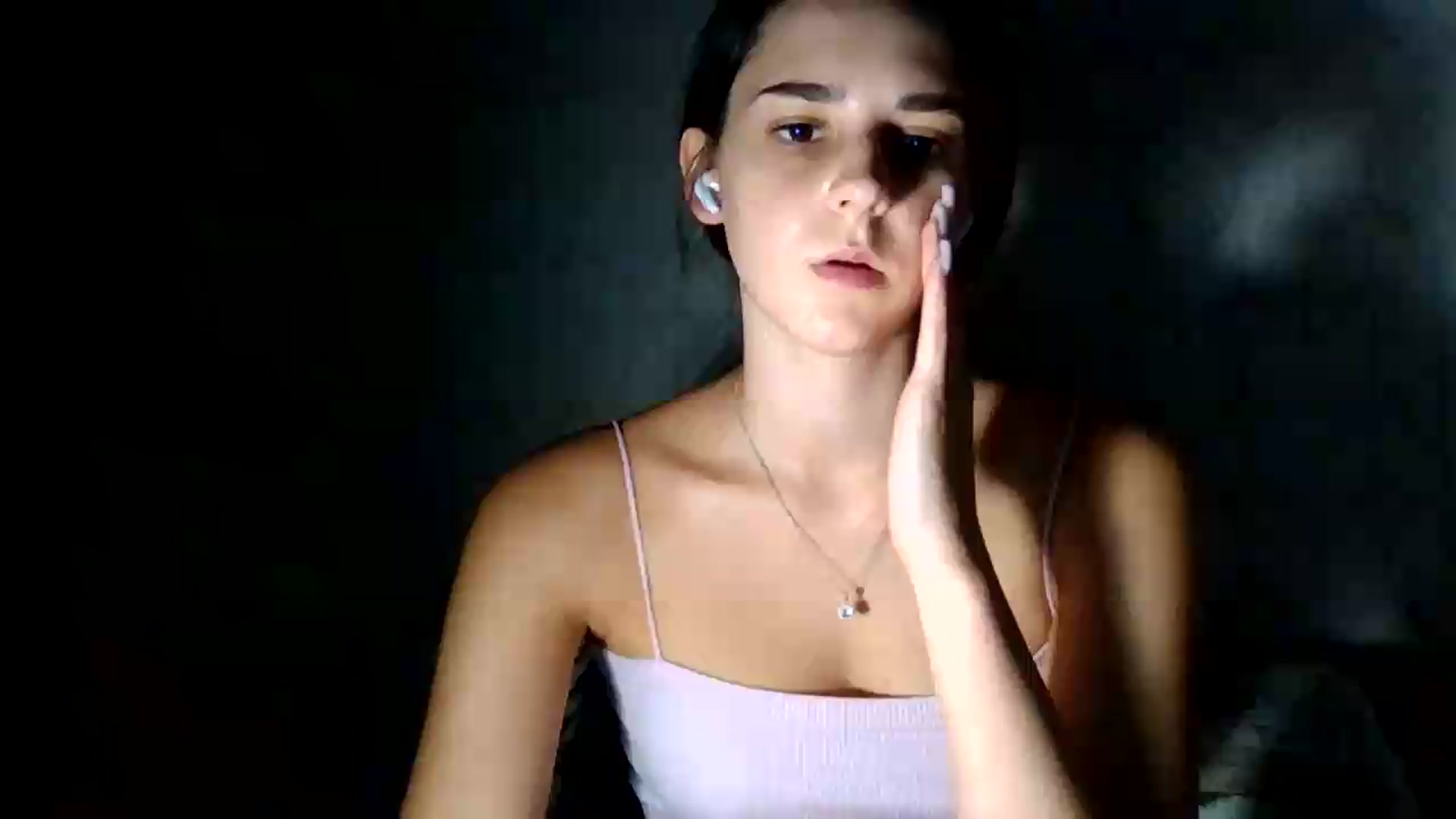 Gallery image thumbnail from ValessiaMoon's myfreecams stream on, 08/05/2026, 22:17 image 12 of 20