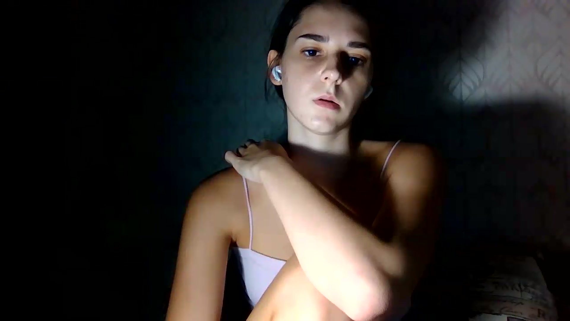 Gallery image thumbnail from ValessiaMoon's myfreecams stream on, 08/05/2026, 22:17 image 7 of 20