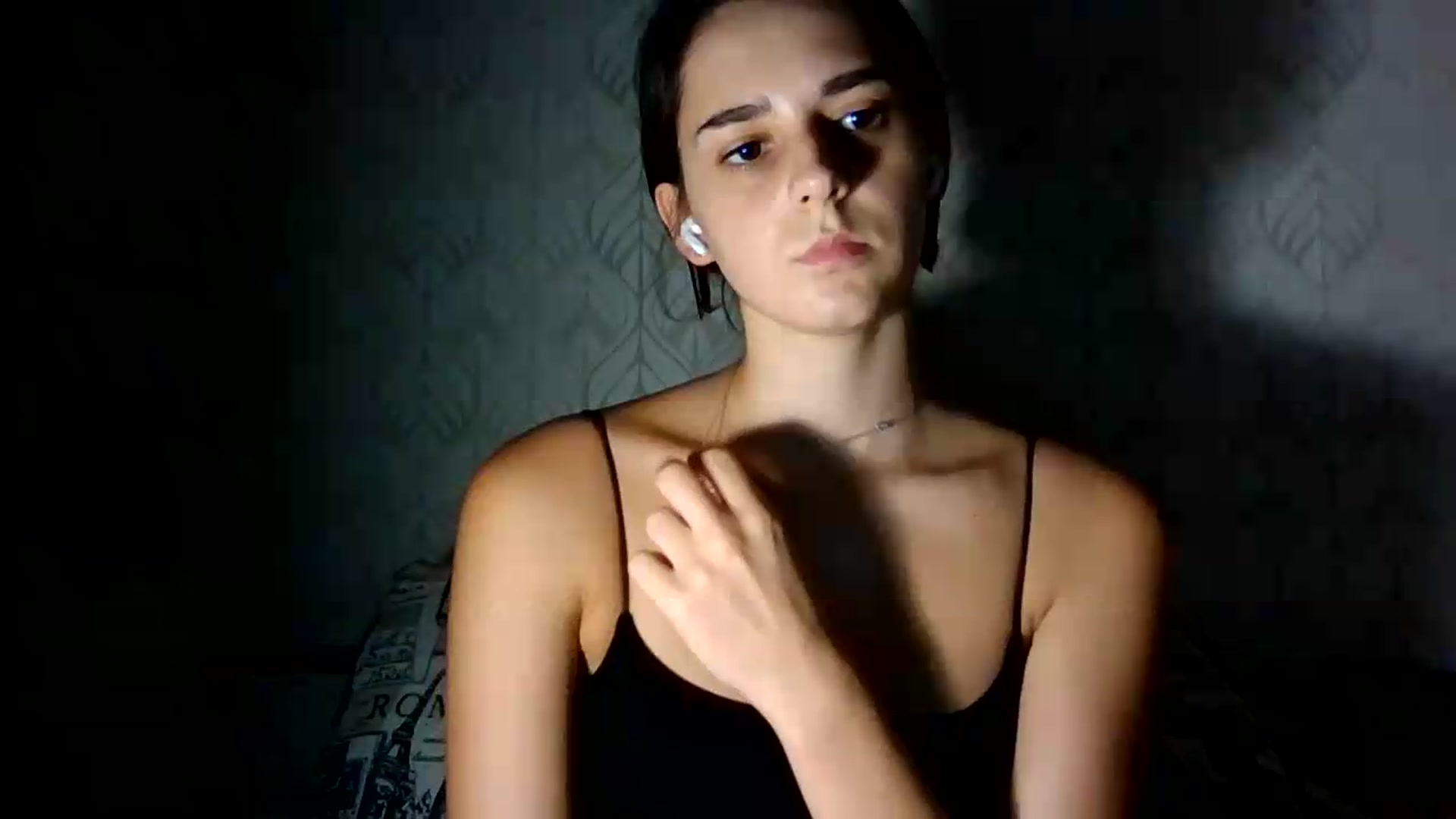 Gallery image thumbnail from ValessiaMoon's myfreecams stream on, 08/06/2026, 21:56 image 2 of 20