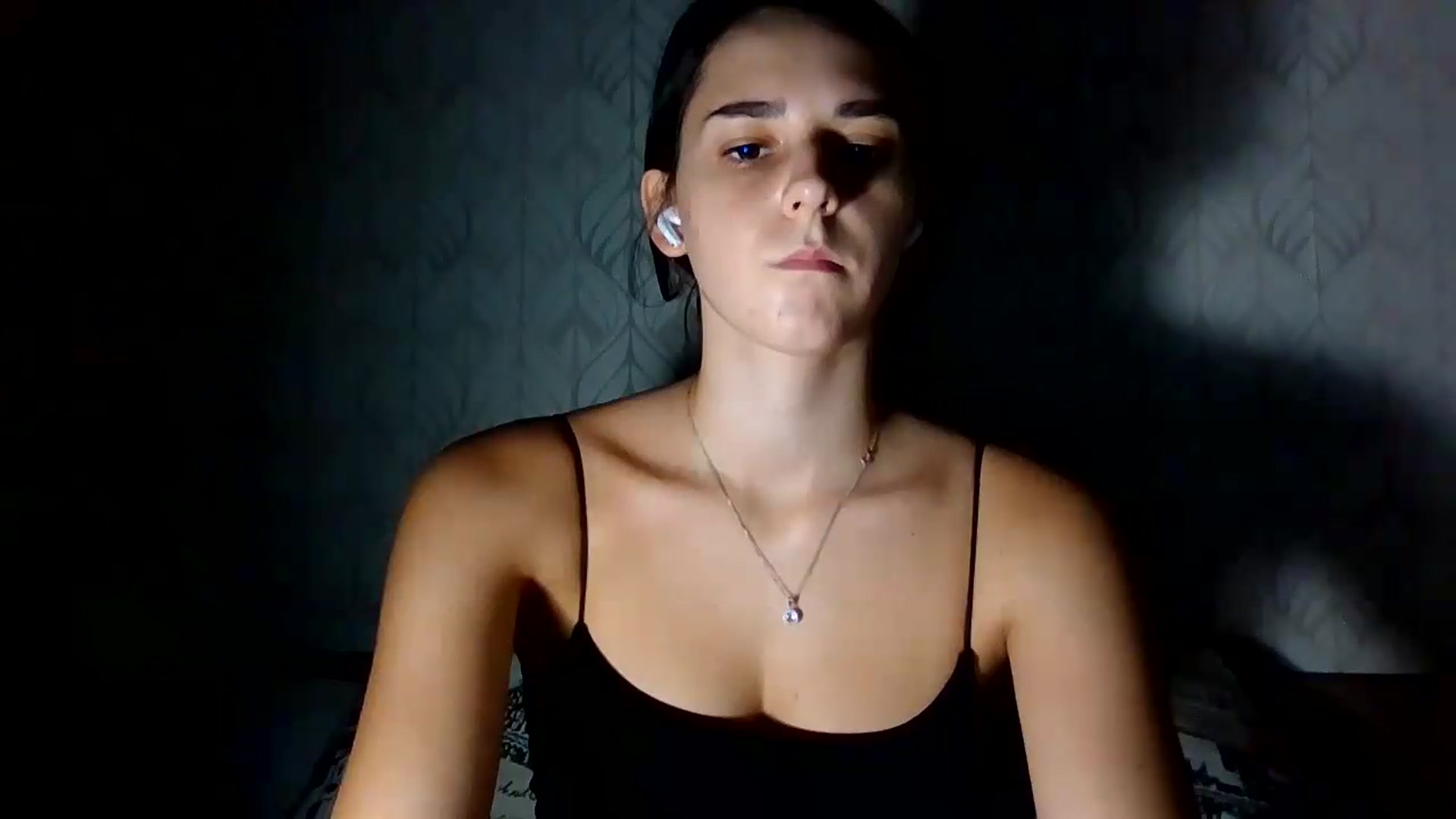 Gallery image thumbnail from ValessiaMoon's myfreecams stream on, 08/06/2026, 21:56 image 19 of 20