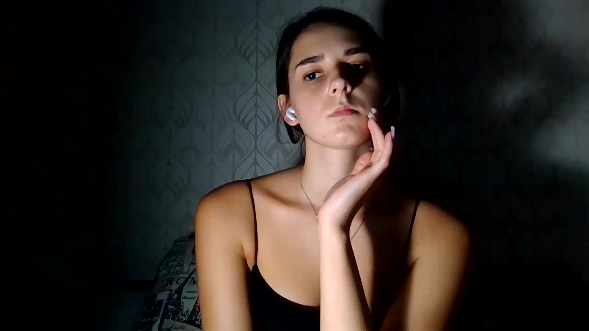 Gallery image thumbnail from ValessiaMoon's myfreecams stream on, 08/06/2026, 21:56 image 14 of 20