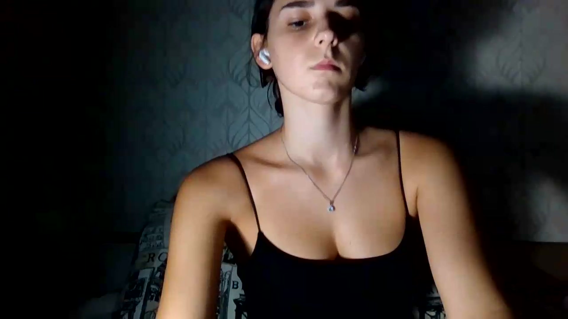 Gallery image thumbnail from ValessiaMoon's myfreecams stream on, 08/06/2026, 21:56 image 4 of 20