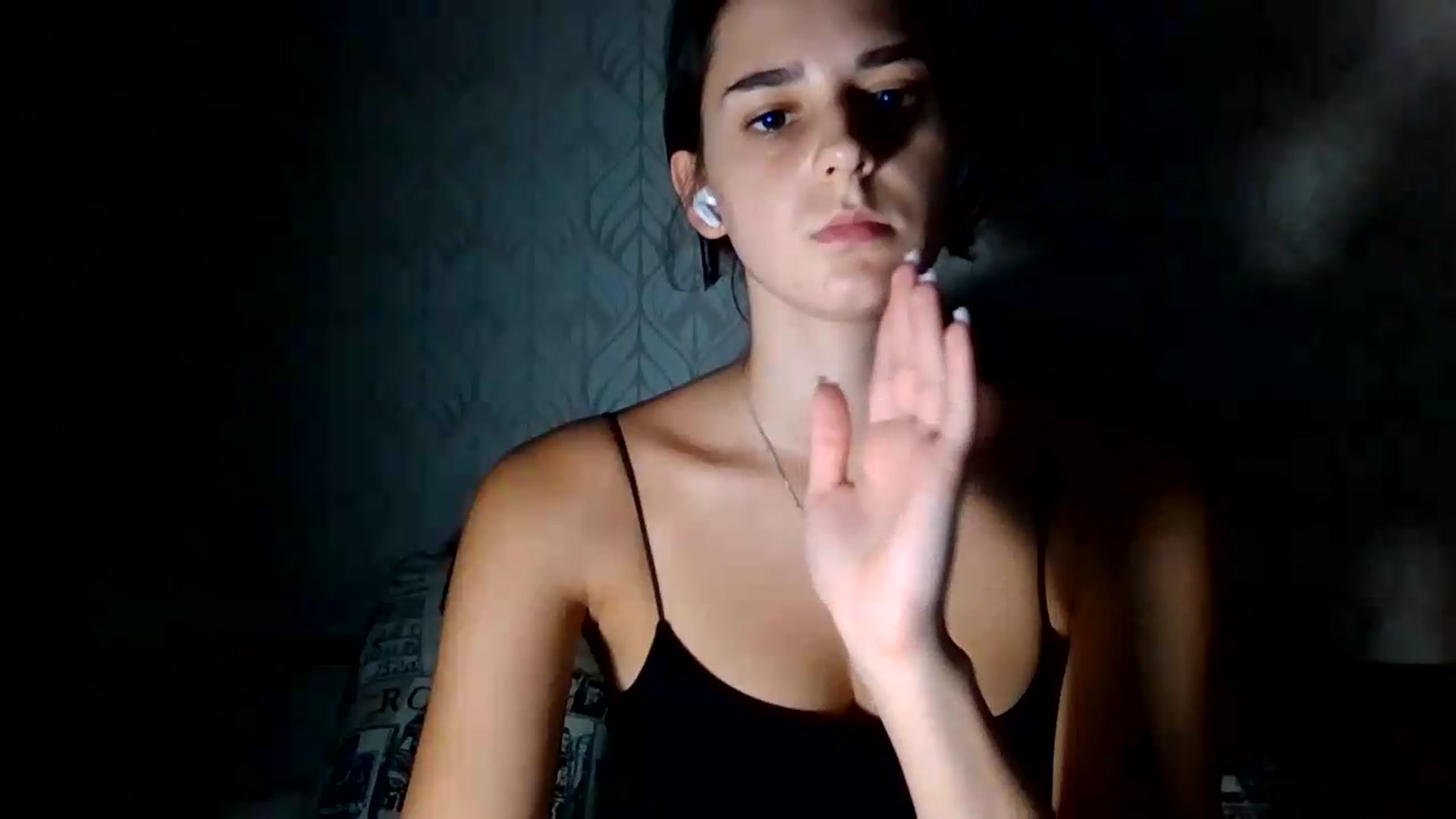 Gallery image thumbnail from ValessiaMoon's myfreecams stream on, 08/06/2026, 21:56 image 3 of 20