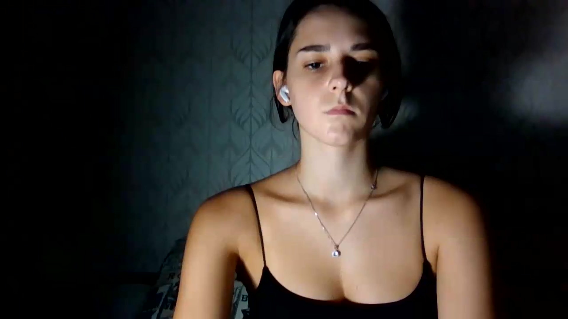 Gallery image thumbnail from ValessiaMoon's myfreecams stream on, 08/06/2026, 21:56 image 20 of 20