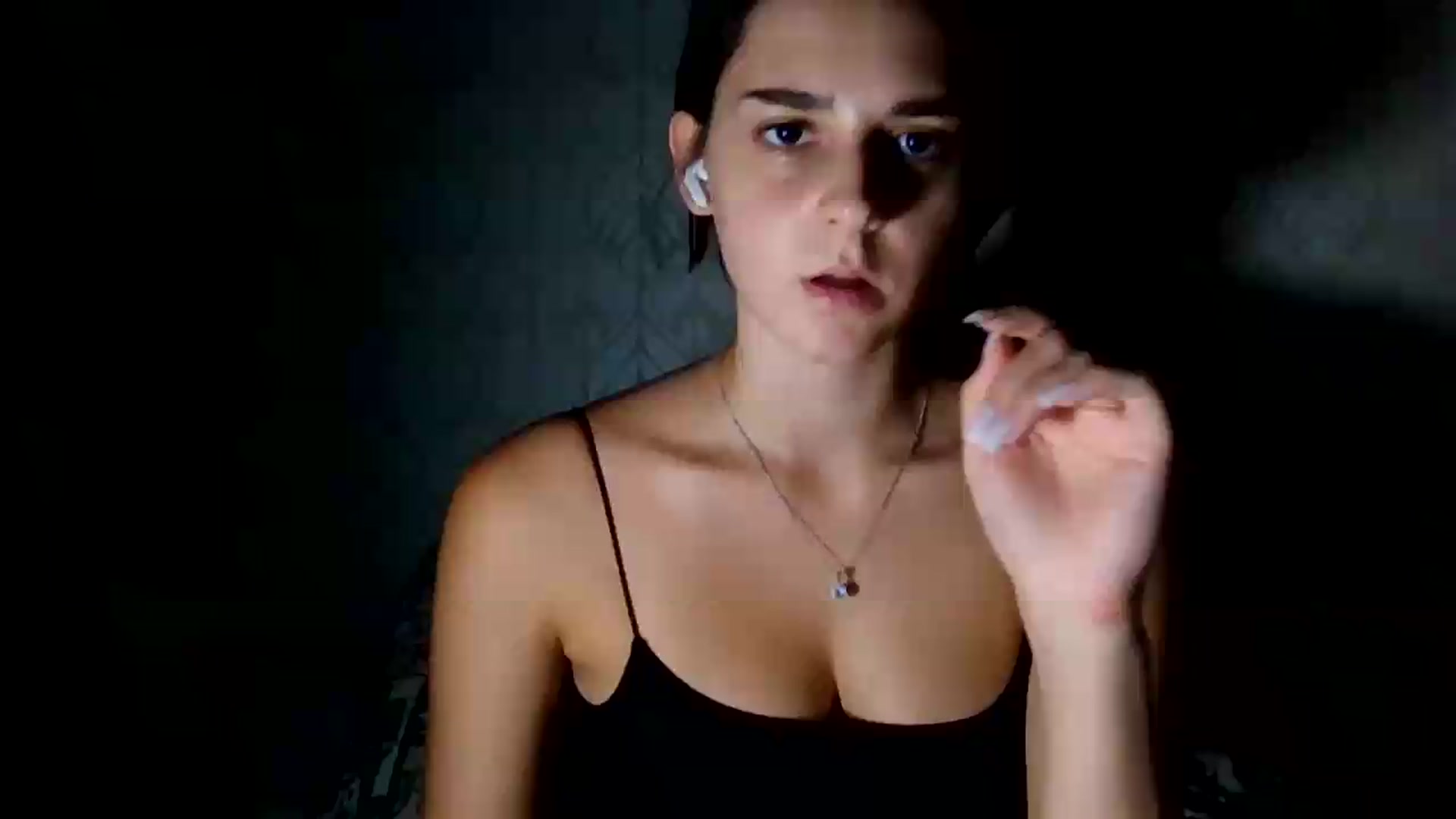 Gallery image thumbnail from ValessiaMoon's myfreecams stream on, 08/06/2026, 21:56 image 9 of 20