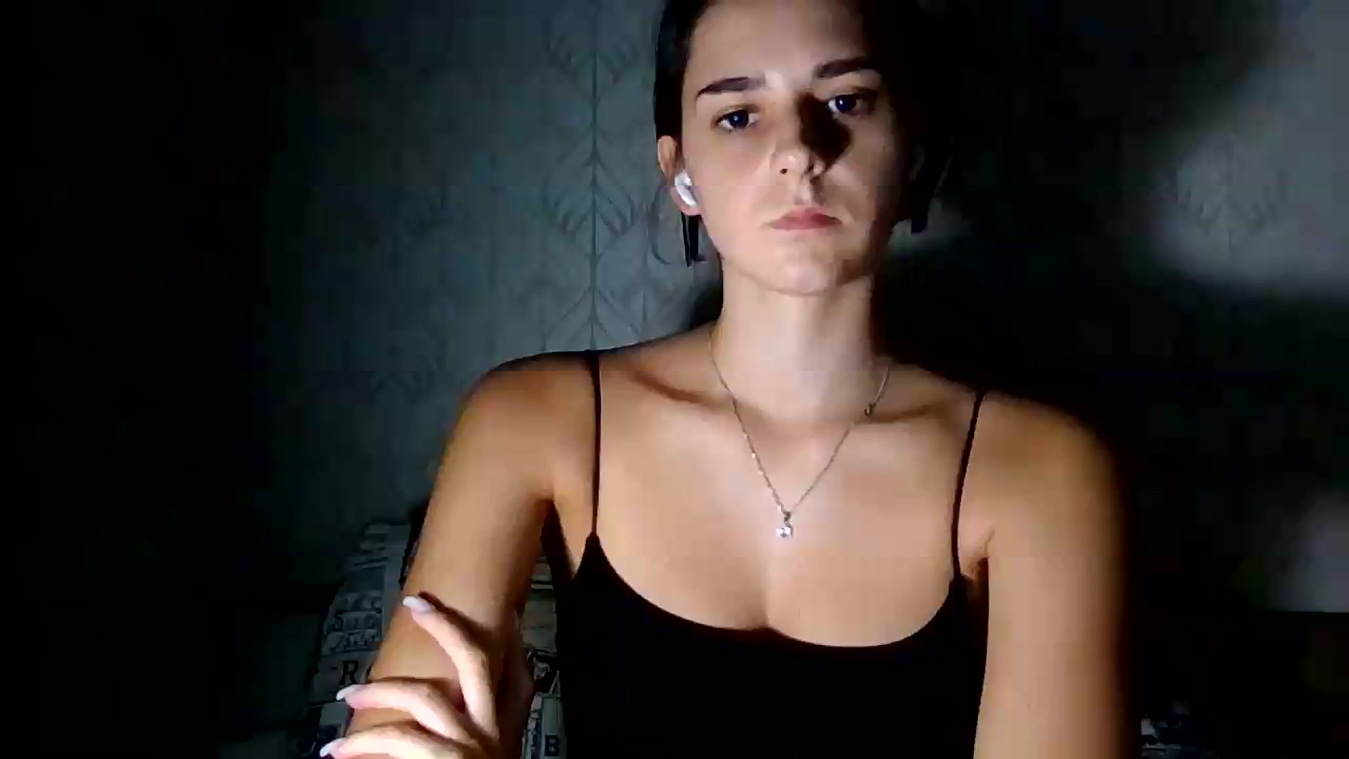 Gallery image thumbnail from ValessiaMoon's myfreecams stream on, 08/06/2026, 21:56 image 1 of 20