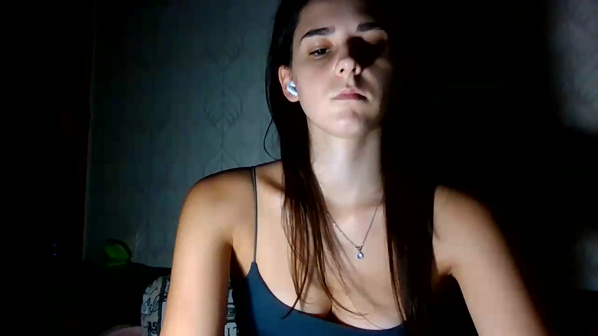 Gallery image thumbnail from ValessiaMoon's myfreecams stream on, 08/08/2026, 22:31 image 16 of 20